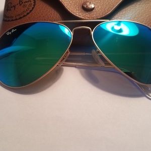 Ray ban aviator sunglasses